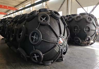 How to load Pneumatic Rubber Fenders in 40OT? How to load Pneumatic Rubber Fenders in 40OT?