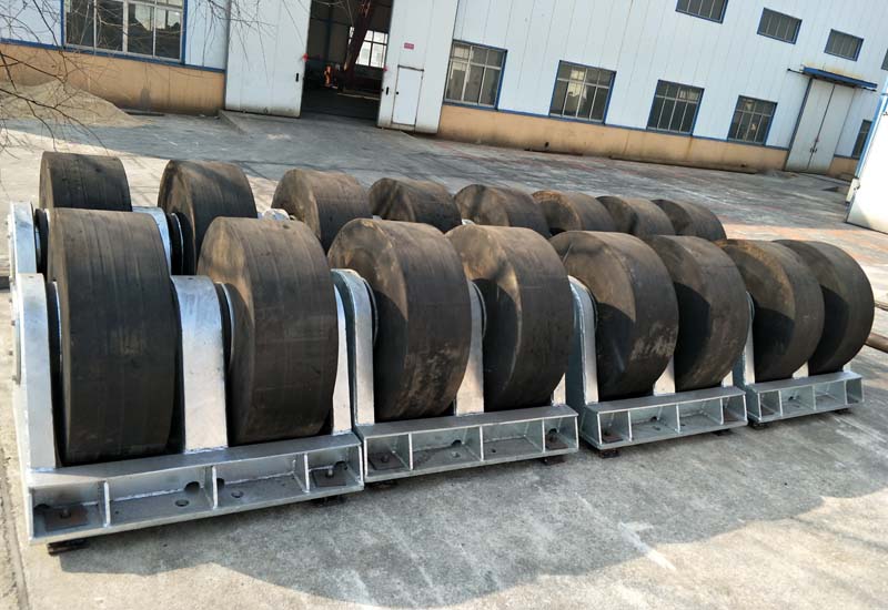 Roller Rubber Fender