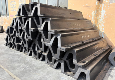126 units arch fenders for Algeciras port